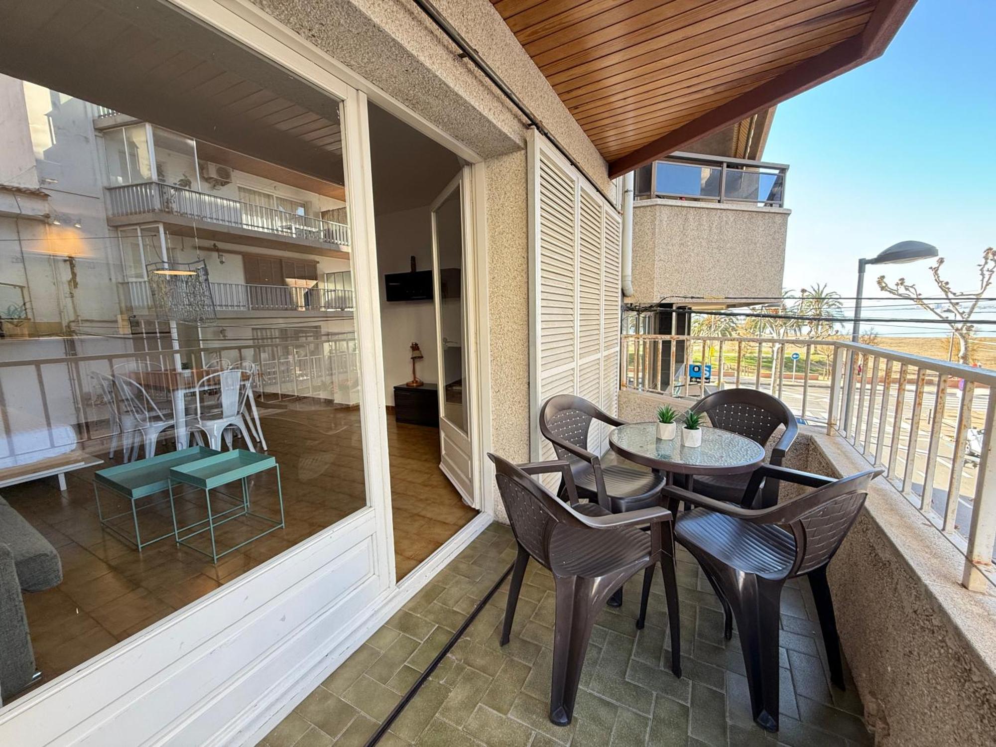 Agi Sant Jordi Apartment Росес Екстериор снимка
